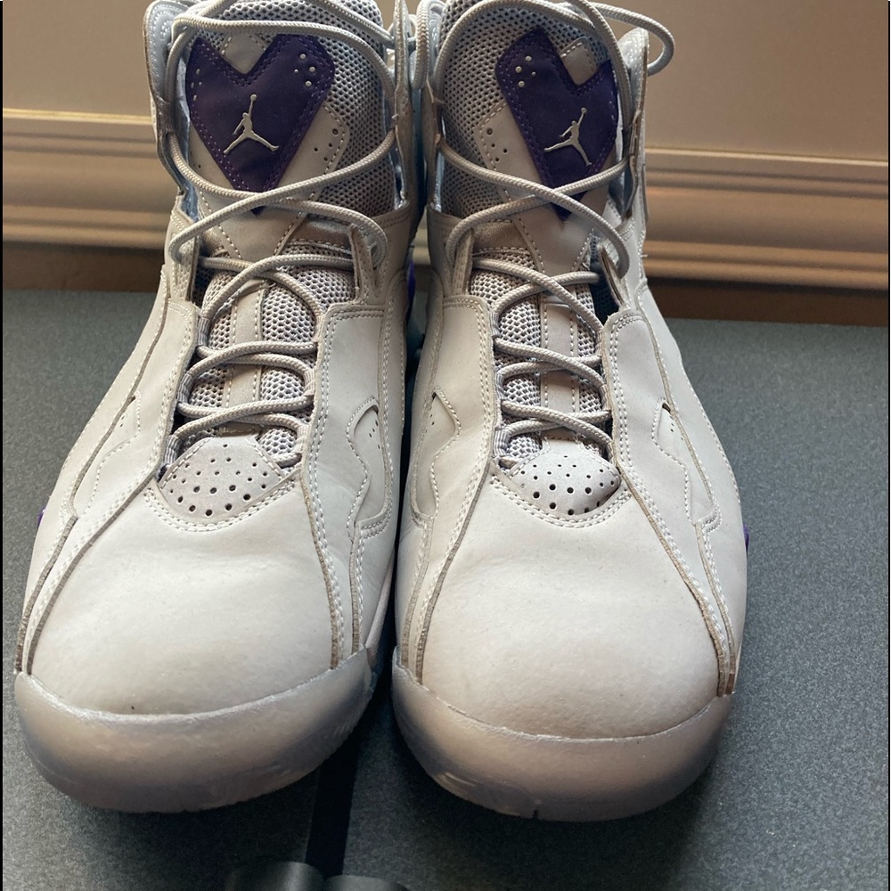 Jordan True Flight Grey Court. Size 11.5